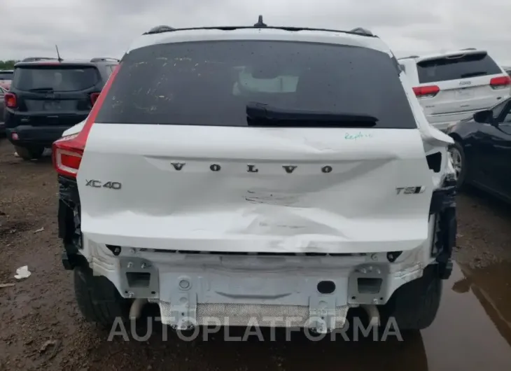 VOLVO XC40 T5 R- 2021 vin YV4162UM4M2611362 from auto auction Copart