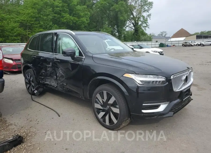 VOLVO XC90 PLUS 2024 vin YV4H60CE5R1211921 from auto auction Copart