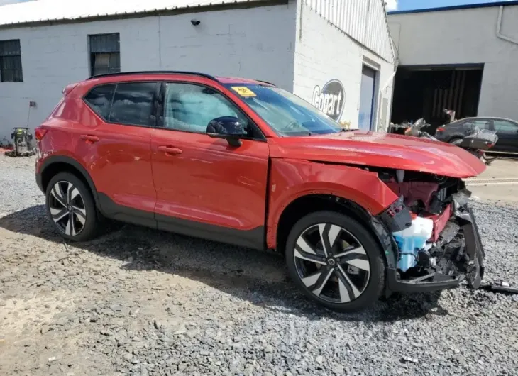 VOLVO XC40 PLUS 2024 vin YV4L12UL3R2252768 from auto auction Copart