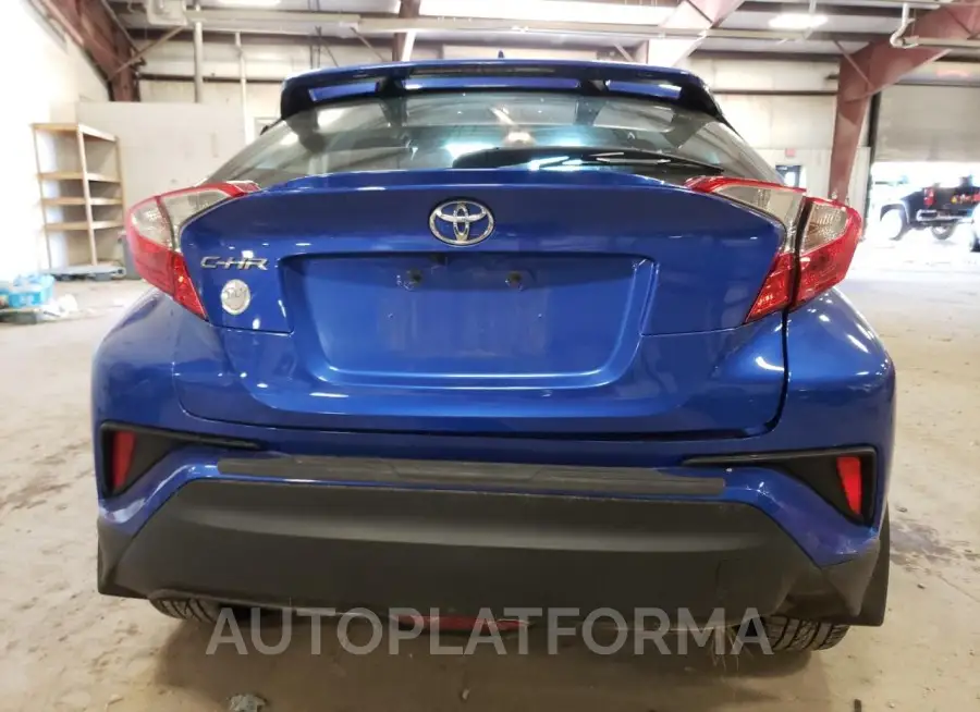 TOYOTA C-HR XLE 2018 vin NMTKHMBXXJR002421 from auto auction Copart