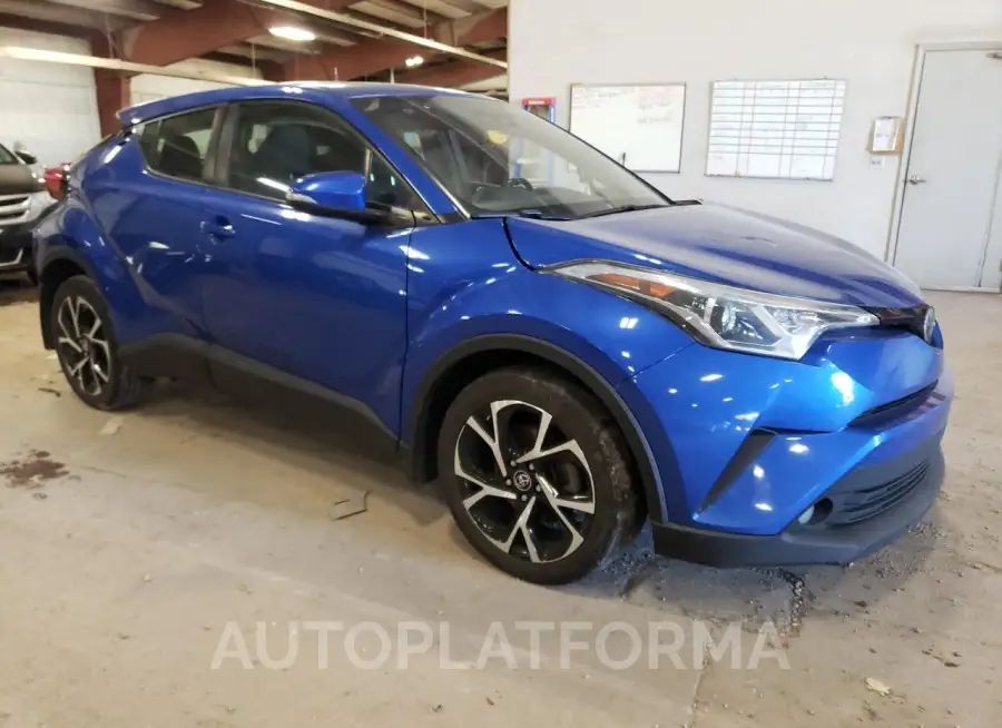 TOYOTA C-HR XLE 2018 vin NMTKHMBXXJR002421 from auto auction Copart