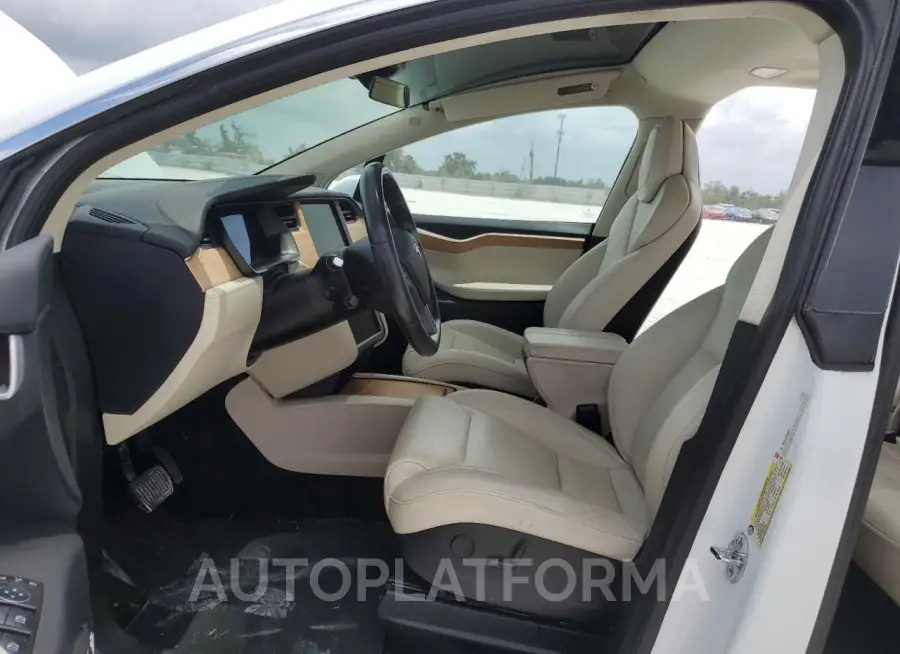 TESLA MODEL X 2018 vin 5YJXCAE26JF115808 from auto auction Copart