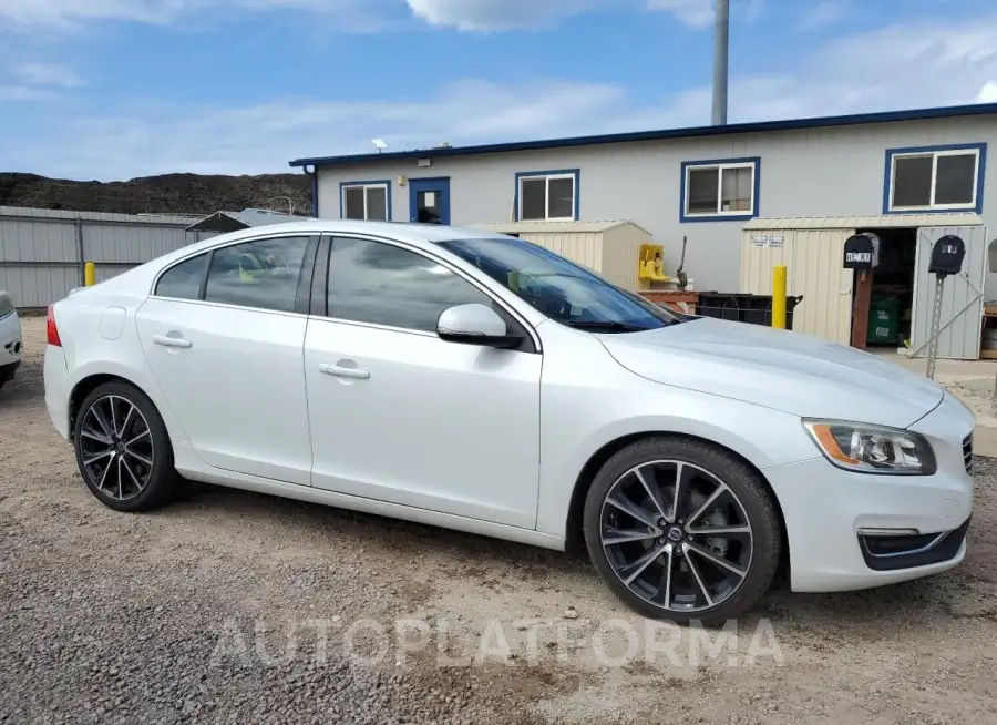 VOLVO S60 PREMIE 2016 vin YV126MFK2G2408709 from auto auction Copart