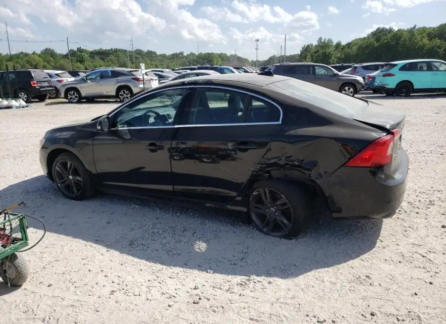 VOLVO S60 PREMIE 2015 vin YV1612TB0F1300571 from auto auction Copart