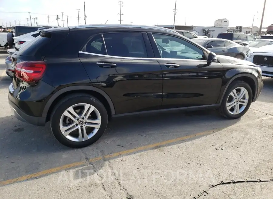 MERCEDES-BENZ GLA 250 2019 vin WDCTG4EB8KJ552203 from auto auction Copart