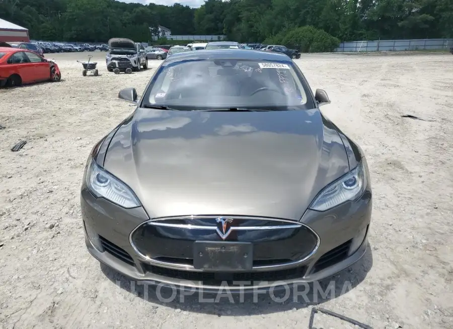 TESLA MODEL S 70 2015 vin 5YJSA1S25FF097166 from auto auction Copart