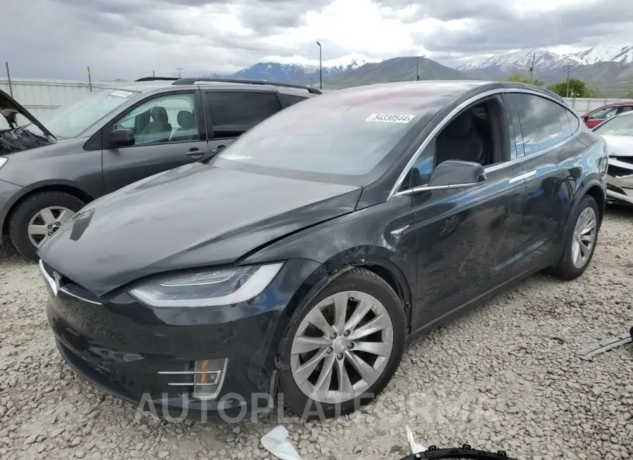 TESLA MODEL X 2017 vin 5YJXCDE22HF067039 from auto auction Copart