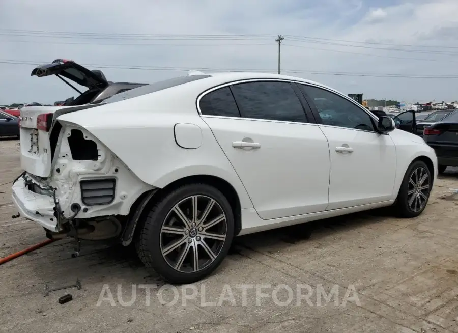 VOLVO S60 PLATIN 2017 vin LYV402TM7HB149094 from auto auction Copart