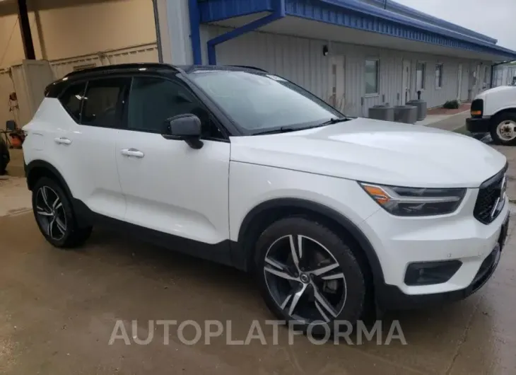 VOLVO XC40 T5 R- 2021 vin YV4162UM0M2466157 from auto auction Copart