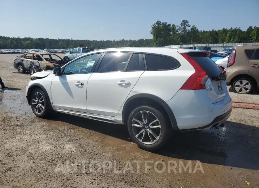 VOLVO V60 CROSS 2016 vin YV4612HM4G1016942 from auto auction Copart