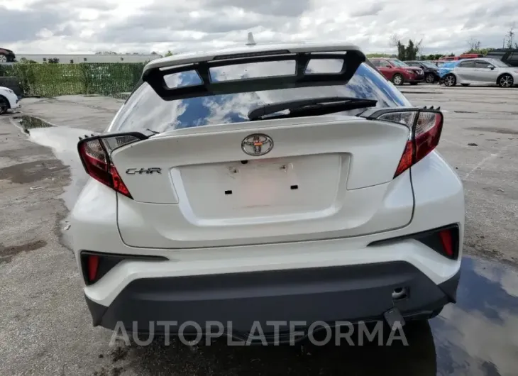 TOYOTA C-HR XLE 2020 vin JTNKHMBX0L1072538 from auto auction Copart