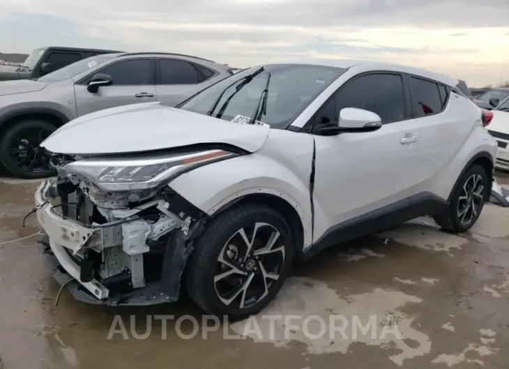 TOYOTA C-HR XLE 2022 vin NMTKHMBX4NR144382 from auto auction Copart