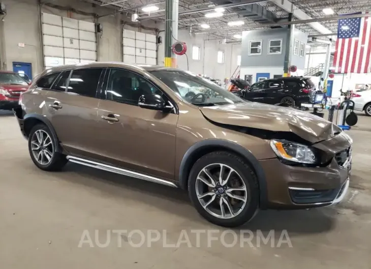 VOLVO V60 CROSS 2018 vin YV440MWM4J2048980 from auto auction Copart