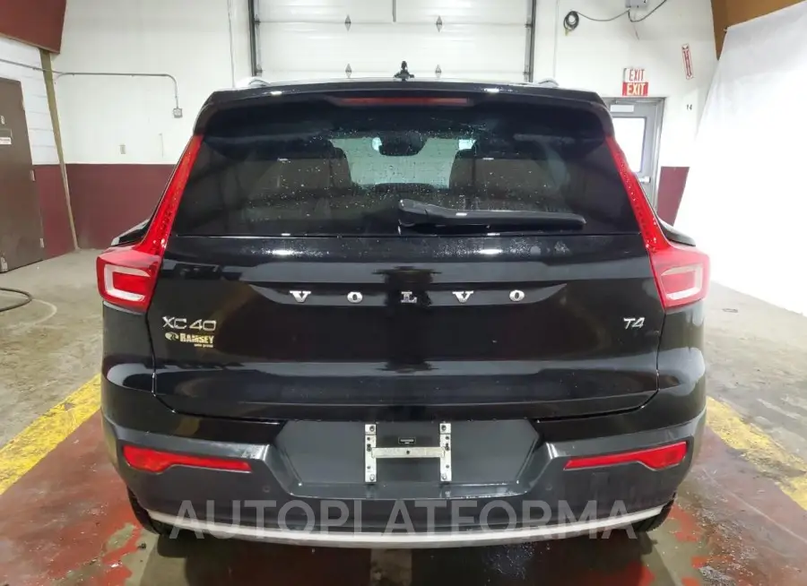 VOLVO XC40 T4 MO 2021 vin YV4AC2HK7M2608201 from auto auction Copart