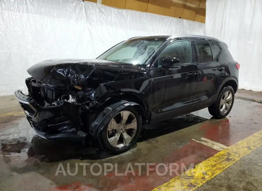 VOLVO XC40 T4 MO 2021 vin YV4AC2HK7M2608201 from auto auction Copart