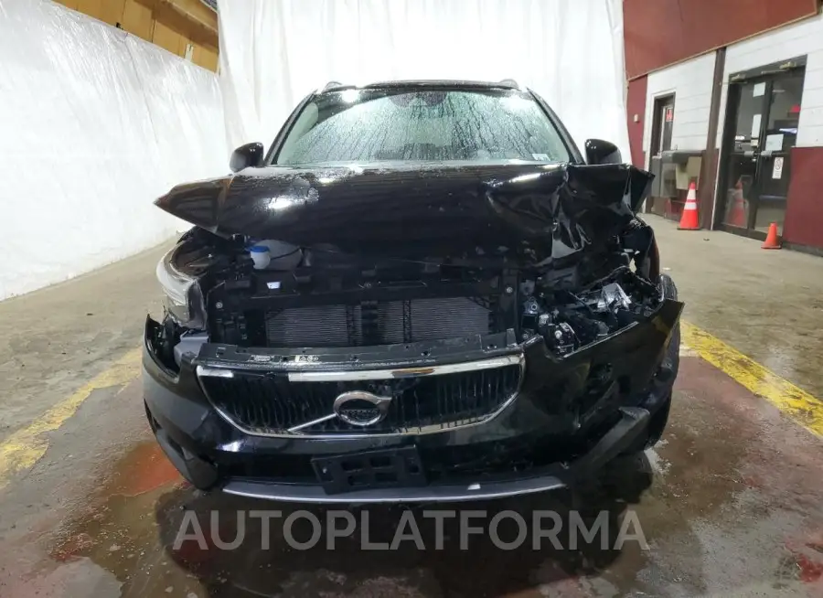 VOLVO XC40 T4 MO 2021 vin YV4AC2HK7M2608201 from auto auction Copart