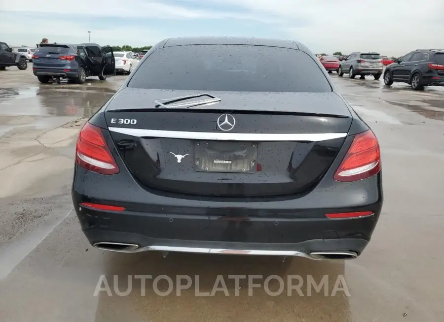 MERCEDES-BENZ E 300 2019 vin WDDZF4JB1KA582237 from auto auction Copart