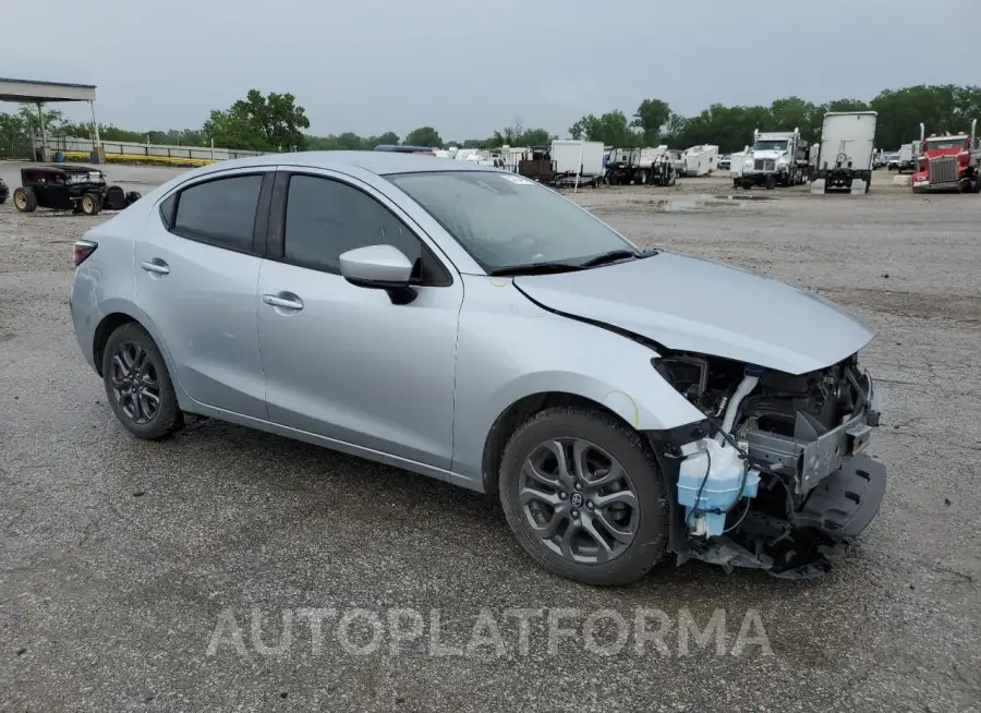 TOYOTA YARIS L 2019 vin 3MYDLBYV3KY525472 from auto auction Copart