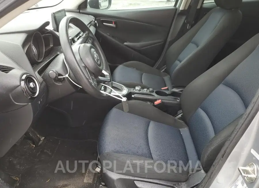 TOYOTA YARIS L 2019 vin 3MYDLBYV3KY525472 from auto auction Copart