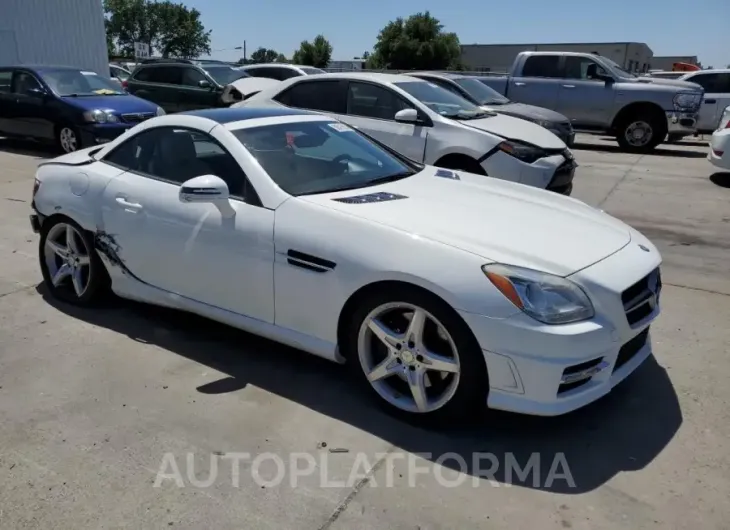 MERCEDES-BENZ SLK 250 2015 vin WDDPK4HAXFF106058 from auto auction Copart