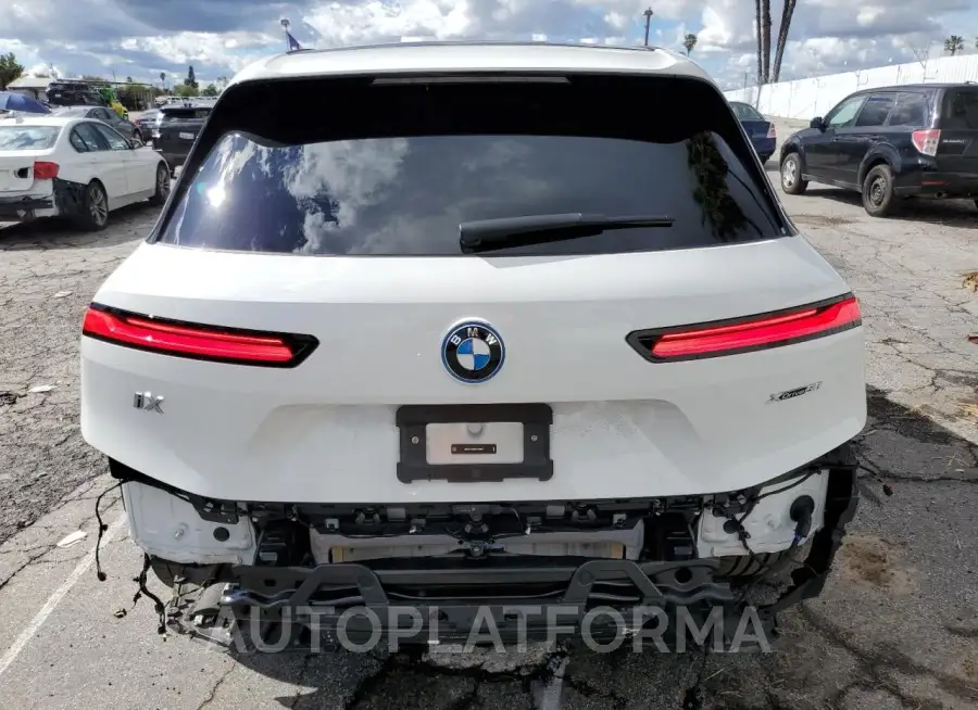 BMW IX XDRIVE5 2024 vin WB523CF00RCP20821 from auto auction Copart