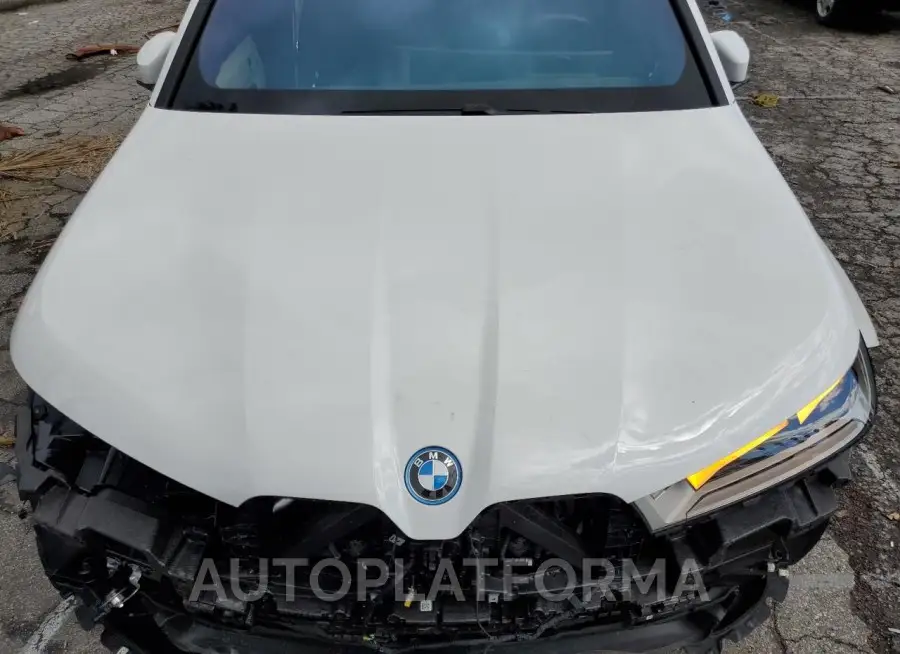 BMW IX XDRIVE5 2024 vin WB523CF00RCP20821 from auto auction Copart