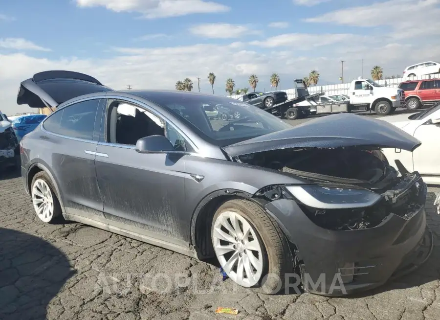 TESLA MODEL X 2018 vin 5YJXCDE20JF113313 from auto auction Copart