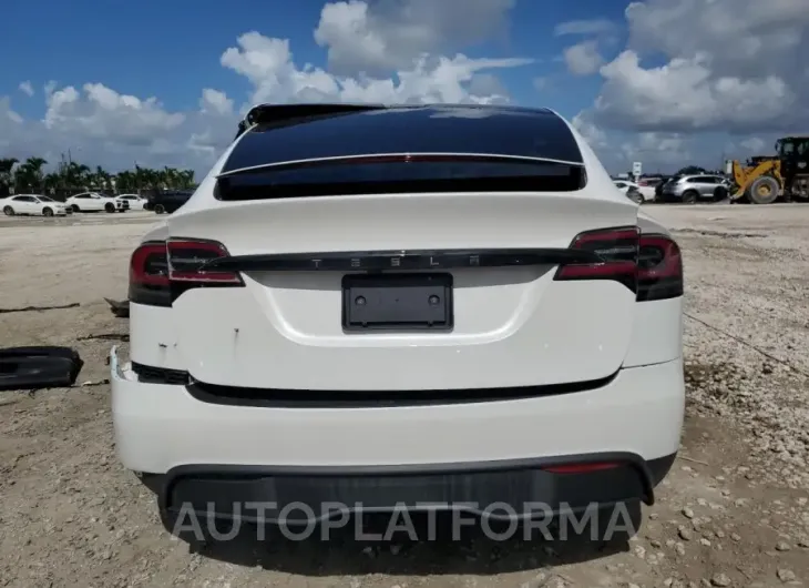 TESLA MODEL X 2024 vin 7SAXCDE51RF437413 from auto auction Copart