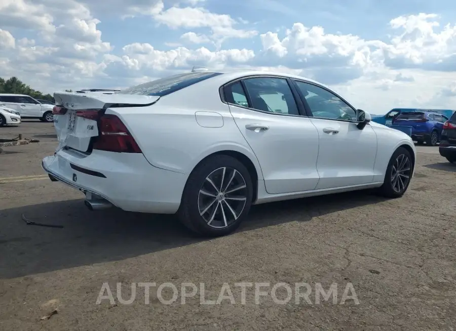 VOLVO S60 T6 MOM 2021 vin 7JRA22TK7MG092357 from auto auction Copart