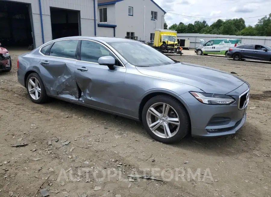 VOLVO S90 T5 MOM 2018 vin LVY982MK4JP016582 from auto auction Copart