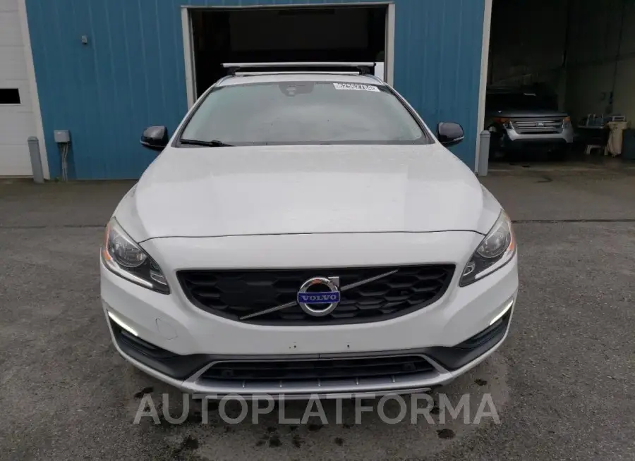 VOLVO V60 CROSS 2016 vin YV4612HK4G1003350 from auto auction Copart