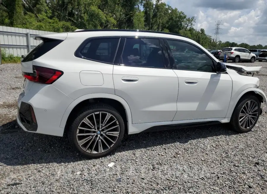 BMW X1 XDRIVE2 2023 vin WBX73EF08P5X70926 from auto auction Copart