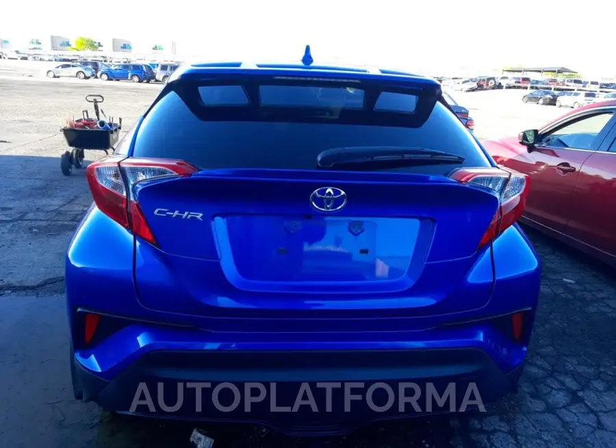 TOYOTA C-HR XLE 2019 vin JTNKHMBX1K1049963 from auto auction Copart