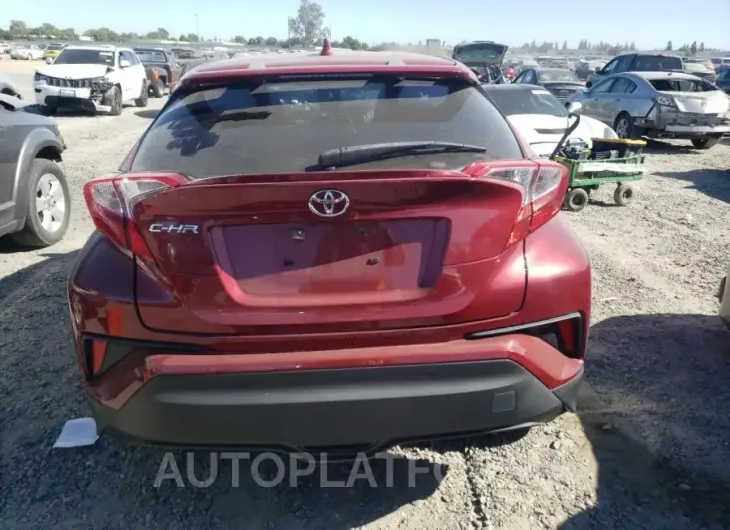 TOYOTA C-HR XLE 2019 vin JTNKHMBX8K1031752 from auto auction Copart