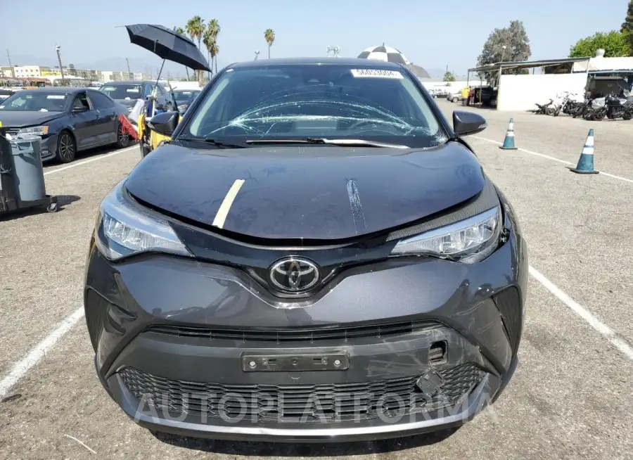 TOYOTA C-HR XLE 2021 vin JTNKHMBX8M1112124 from auto auction Copart