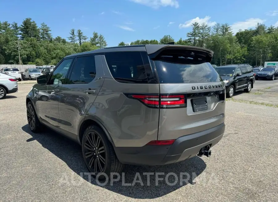 LAND ROVER DISCOVERY 2017 vin SALRTBBV3HA015433 from auto auction Copart