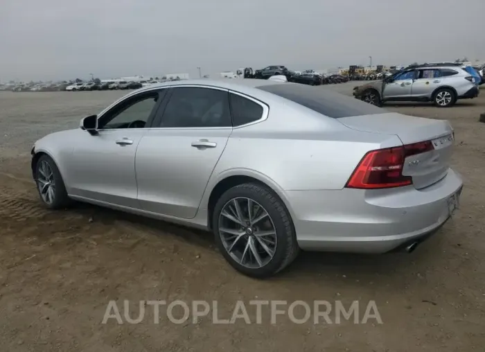 VOLVO S90 T5 MOM 2017 vin YV1102AK3H1011624 from auto auction Copart