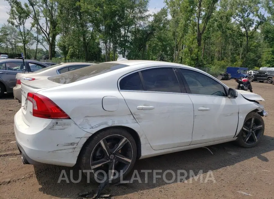 VOLVO S60 R DESI 2016 vin YV126MFP4G2394520 from auto auction Copart