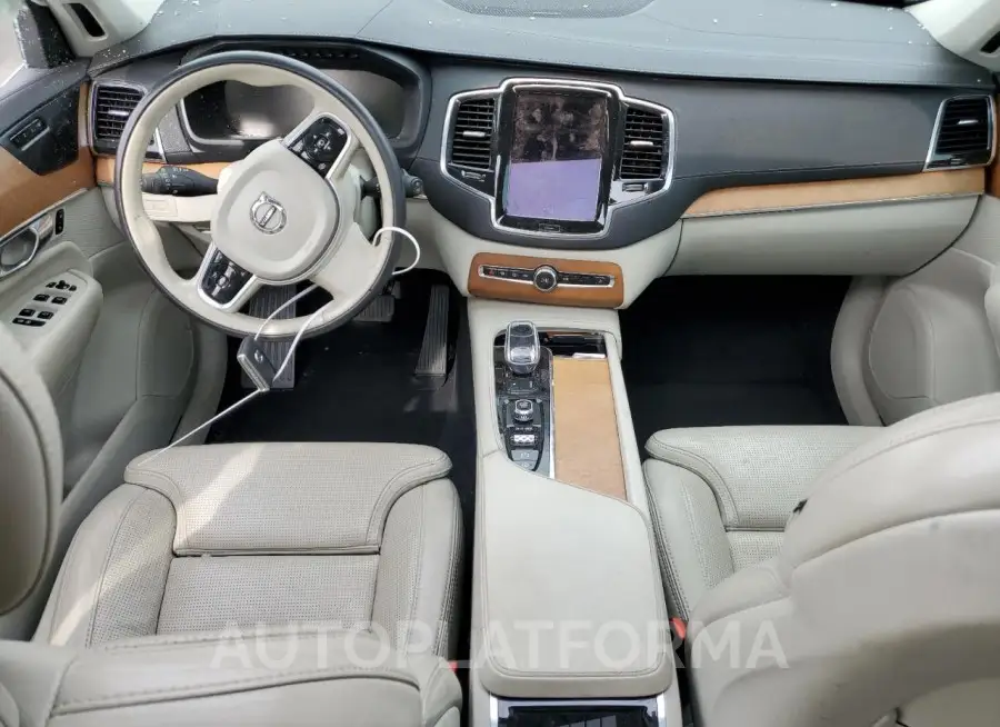 VOLVO XC90 T8 IN 2020 vin YV4BR00L2L1587094 from auto auction Copart