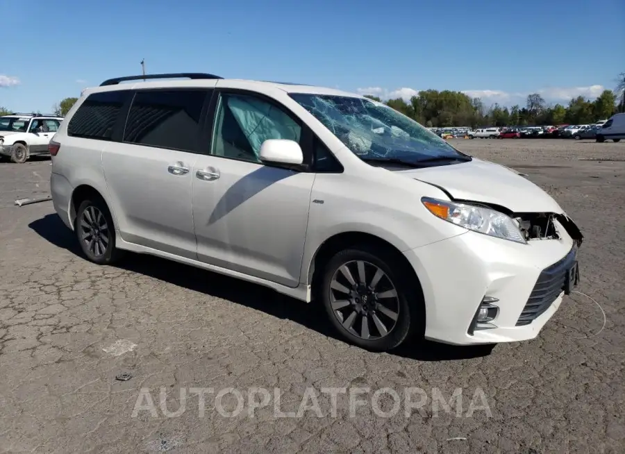 TOYOTA SIENNA XLE 2020 vin 5TDDZ3DC9LS240498 from auto auction Copart