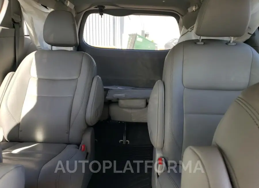 TOYOTA SIENNA XLE 2020 vin 5TDDZ3DC9LS240498 from auto auction Copart