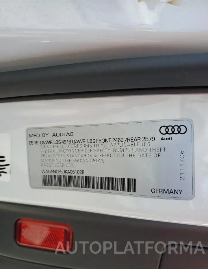 AUDI A5 PREMIUM 2019 vin WAUANCF50KA061028 from auto auction Copart