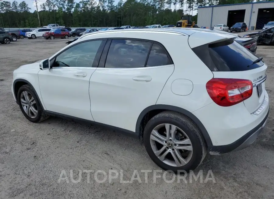 MERCEDES-BENZ GLA 250 2018 vin WDCTG4EB8JJ416264 from auto auction Copart