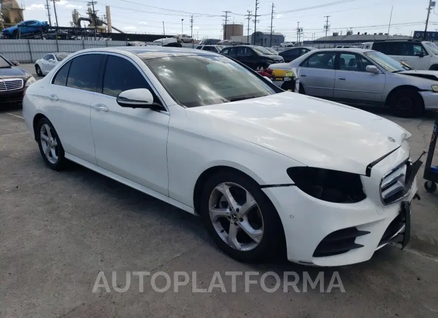 MERCEDES-BENZ E 300 2019 vin WDDZF4JB2KA633132 from auto auction Copart