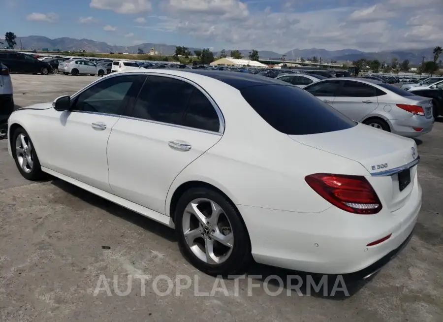 MERCEDES-BENZ E 300 2019 vin WDDZF4JB2KA633132 from auto auction Copart