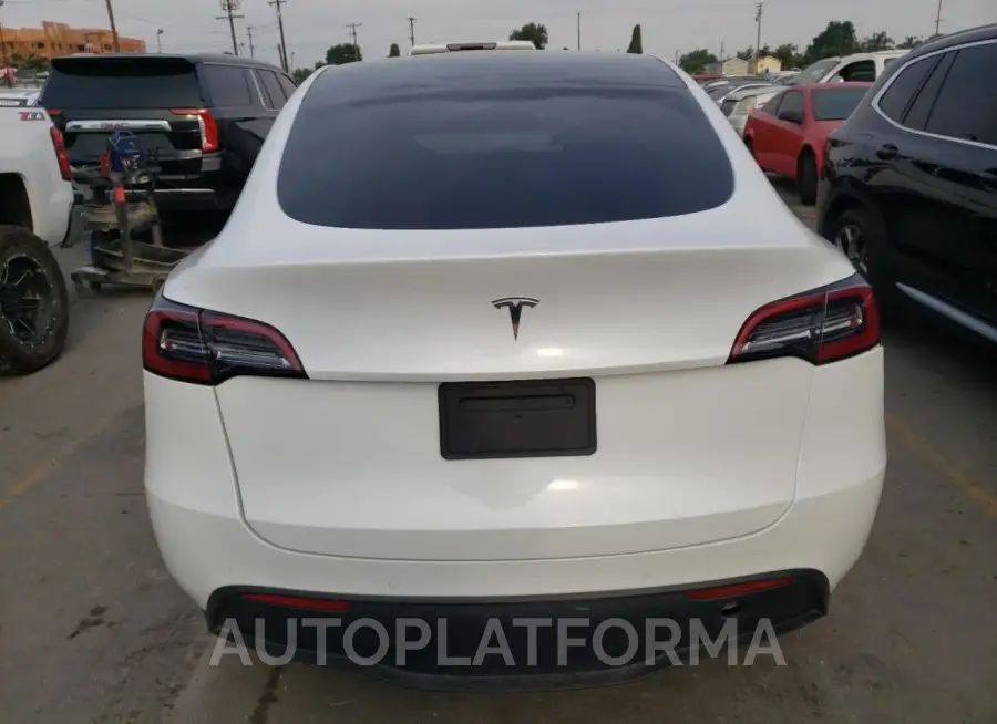 TESLA MODEL Y 2021 vin 5YJYGDED6MF163275 from auto auction Copart