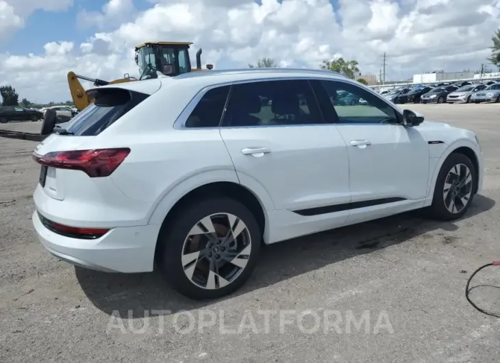 AUDI E-TRON PRE 2022 vin WA1LAAGE5NB032708 from auto auction Copart