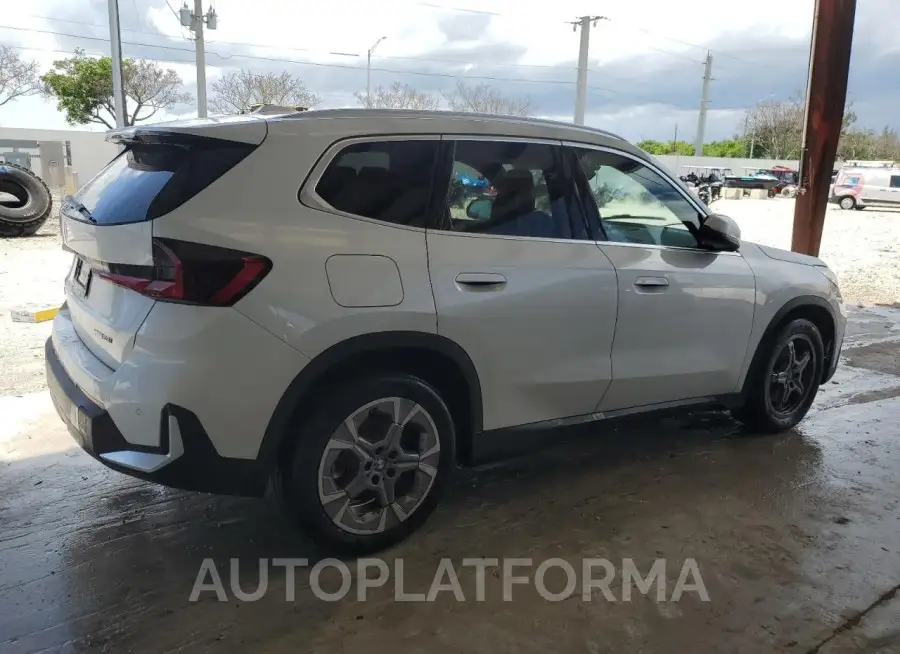 BMW X1 XDRIVE2 2023 vin WBX73EF00P5X66269 from auto auction Copart