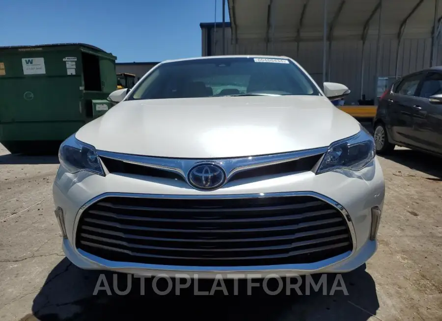 TOYOTA AVALON HYB 2018 vin 4T1BD1EB2JU060557 from auto auction Copart