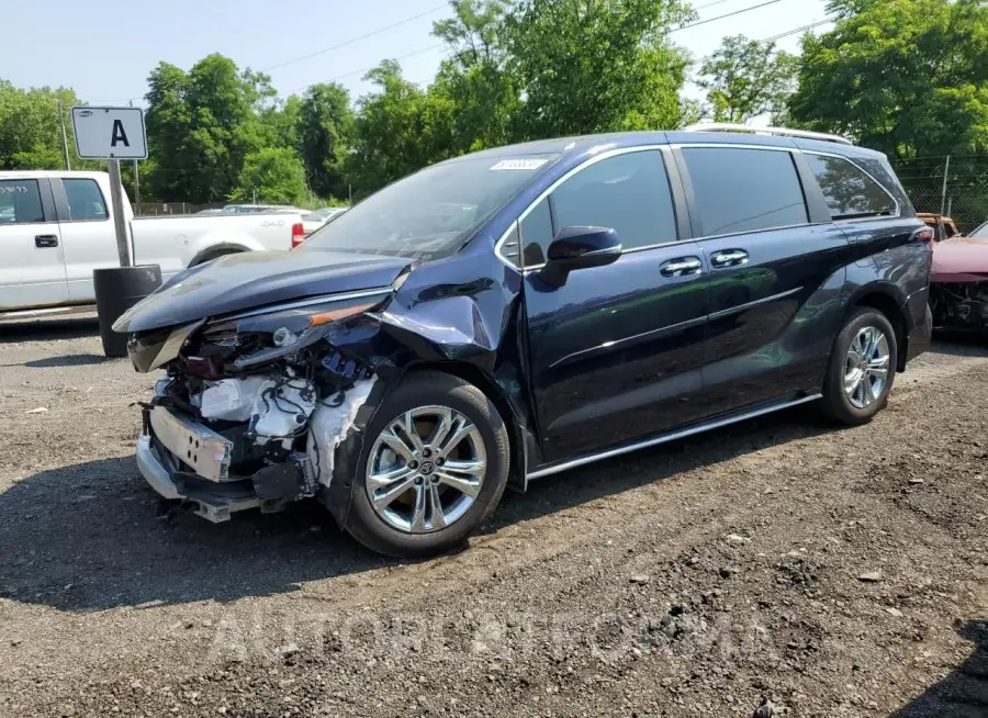 TOYOTA SIENNA LIM 2024 vin 5TDESKFC5RS112624 from auto auction Copart